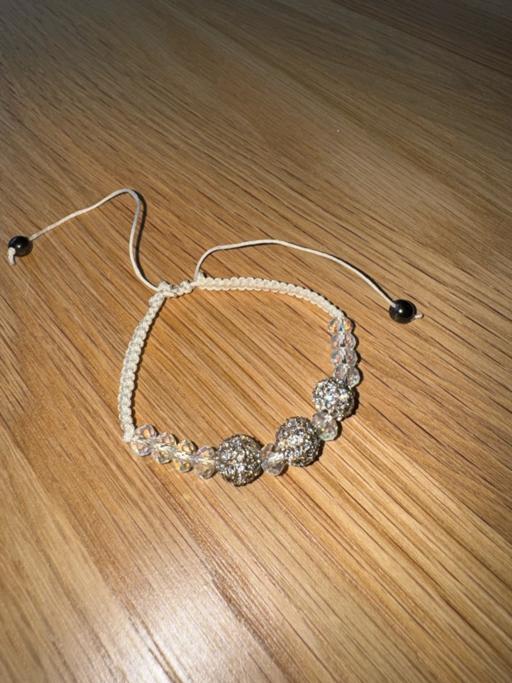 Crystal Bead Adjustable Macramé Bracelet - Clear/White
